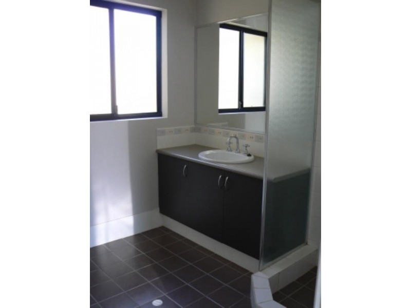 35 Batavia Avenue, Wannanup WA 6210