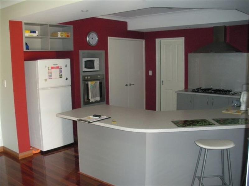 34 Westview Parade, Wannanup WA 6210