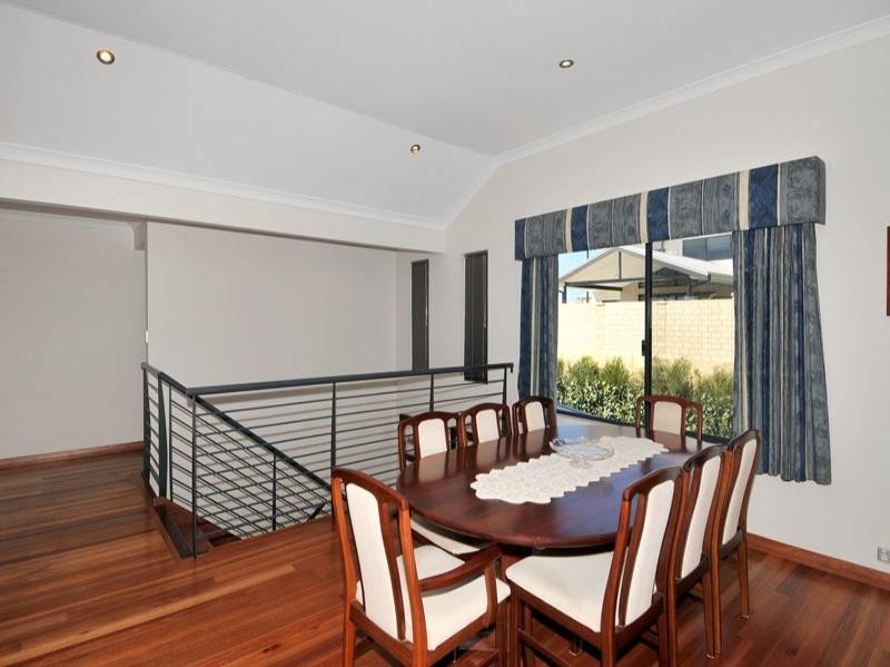 22 Endeavour Circle, Wannanup WA 6210
