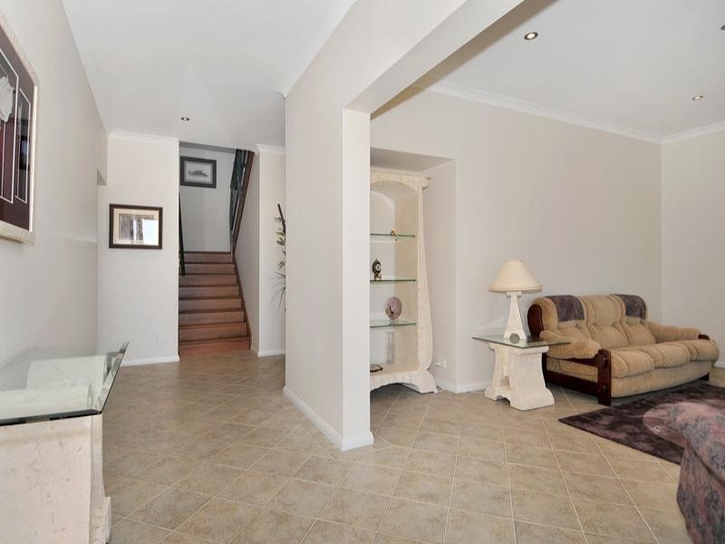 22 Endeavour Circle, Wannanup WA 6210