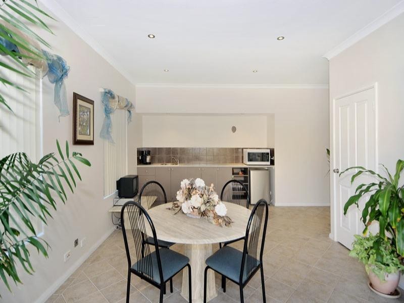 22 Endeavour Circle, Wannanup WA 6210