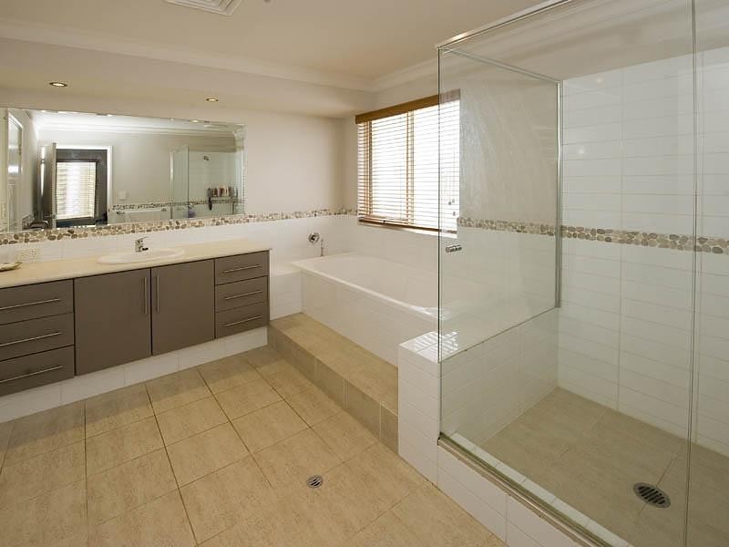 84 Baloo Crescent, Wannanup WA 6210