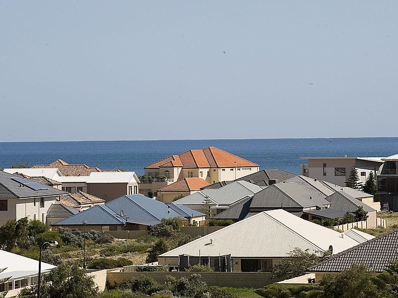 84 Baloo Crescent, Wannanup WA 6210