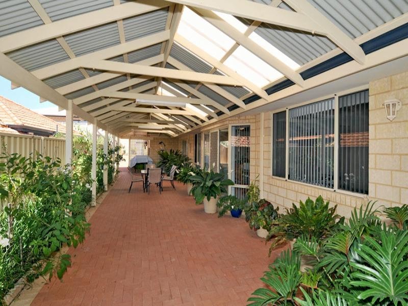 21 Batavia Avenue, Wannanup WA 6210