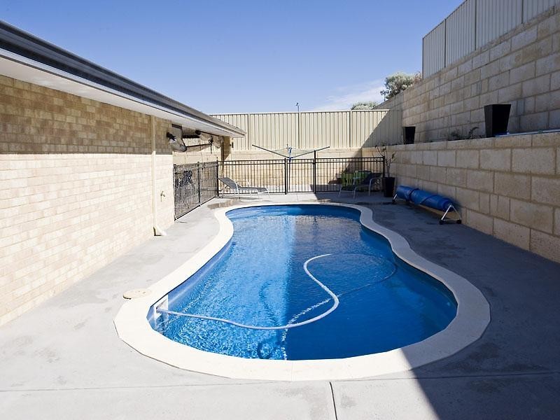 12 Salmon Gums Lane, Dawesville WA 6211