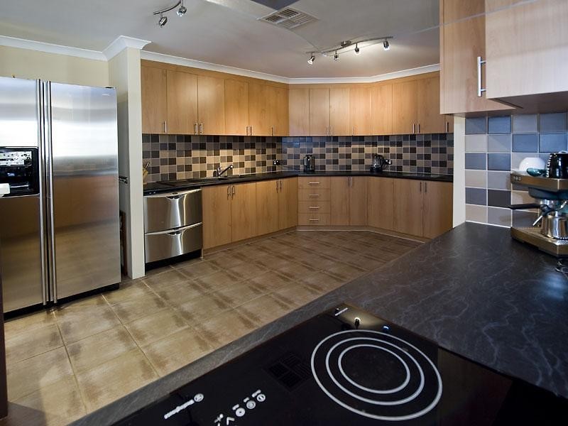 12 Salmon Gums Lane, Dawesville WA 6211