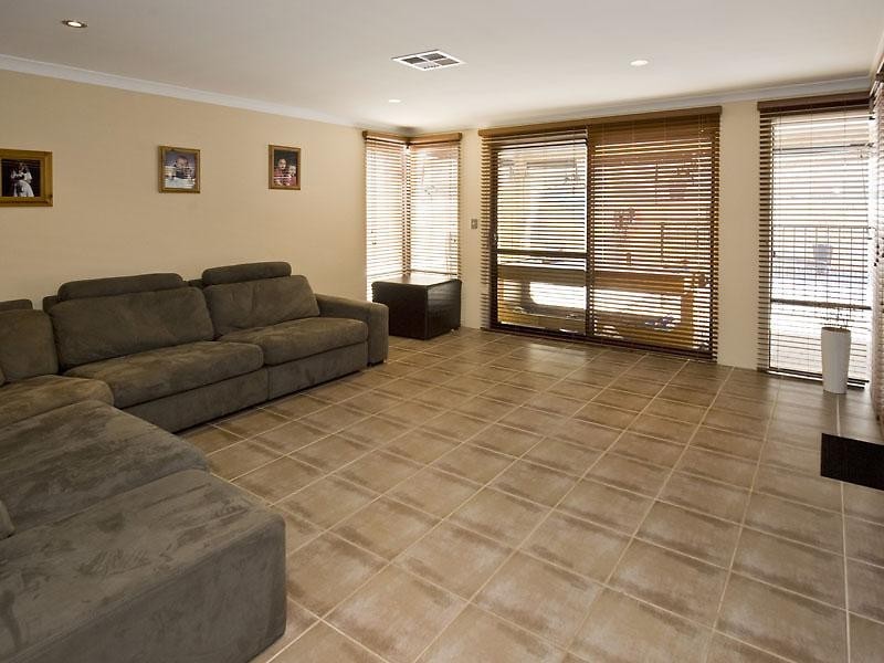 12 Salmon Gums Lane, Dawesville WA 6211