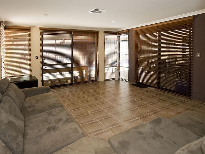 12 Salmon Gums Lane, Dawesville WA 6211