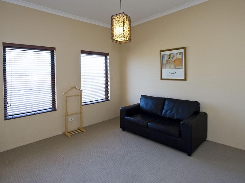 12 Salmon Gums Lane, Dawesville WA 6211