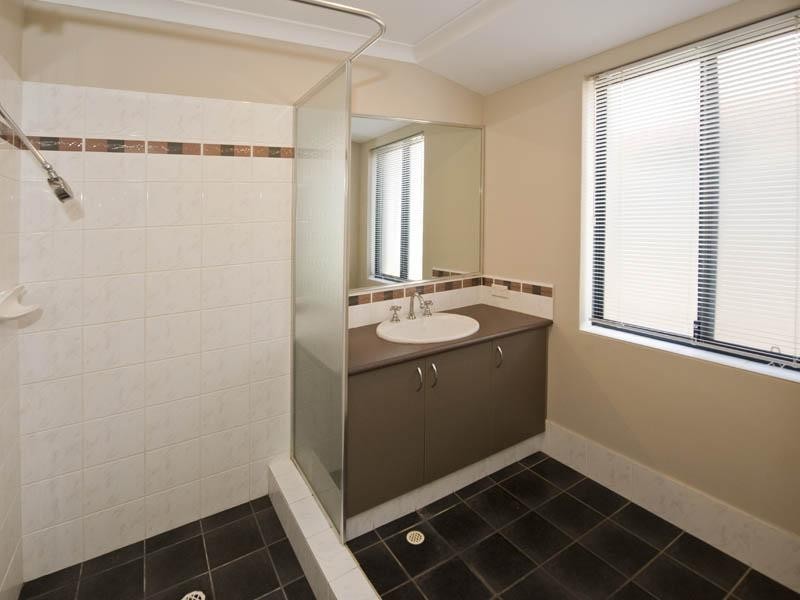 7 Masthead Way, Wannanup WA 6210