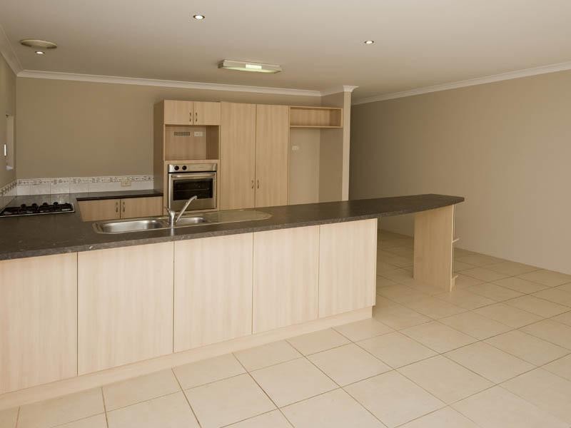 7 Masthead Way, Wannanup WA 6210