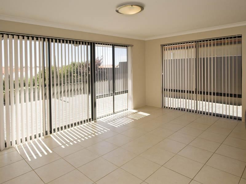 7 Masthead Way, Wannanup WA 6210