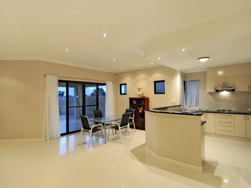 55 Endeavour Circle, Wannanup WA 6210