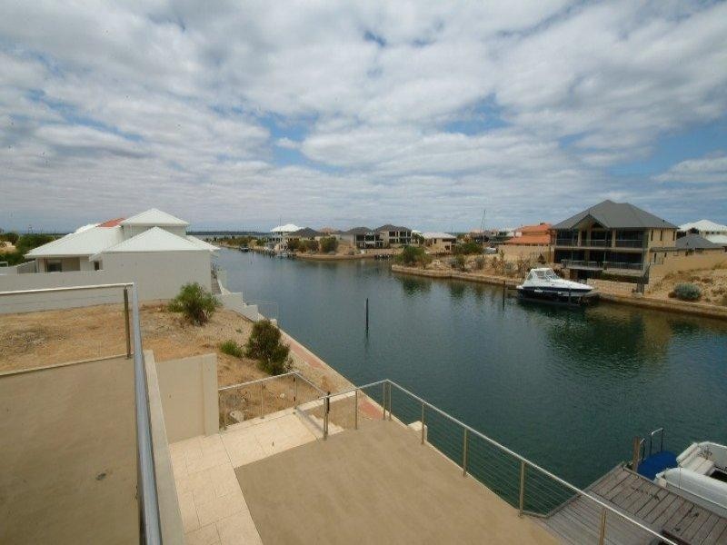 85 Sandpiper Island Retreat, Wannanup WA 6210