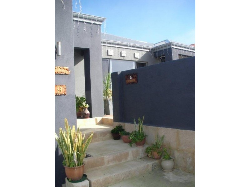 9 Bottlebrush Lane, Wannanup WA 6210