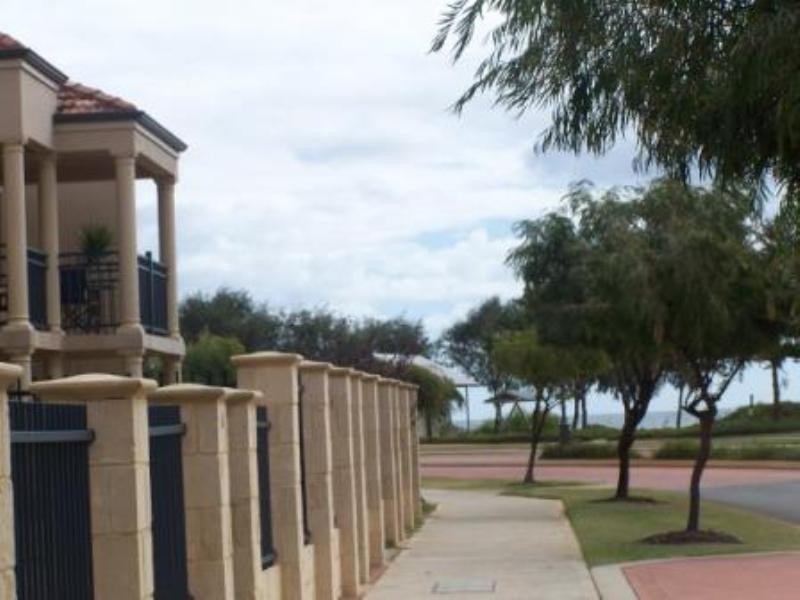 30 Village Mews, Wannanup WA 6210