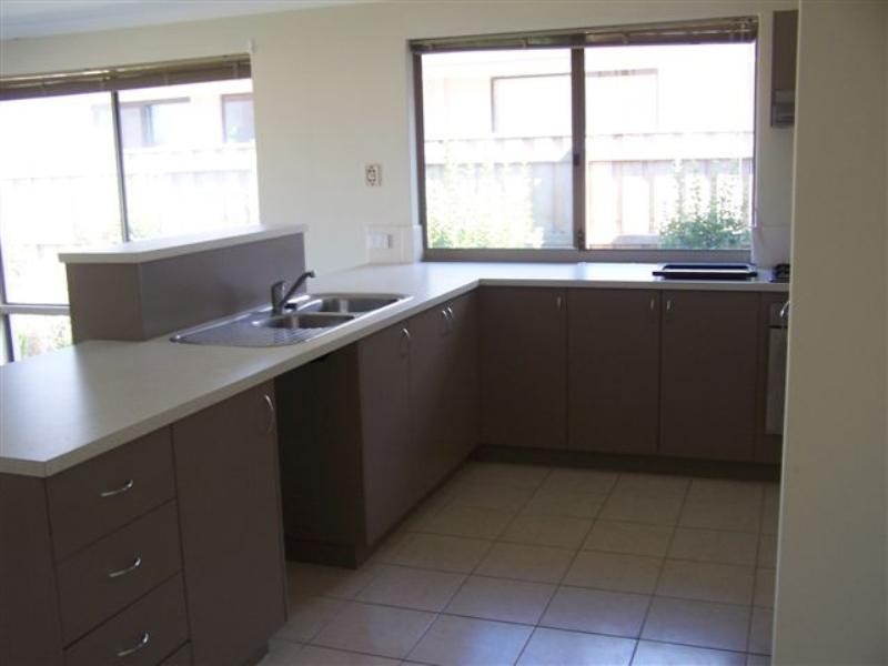 31 Richview Ramble, Wannanup WA 6210