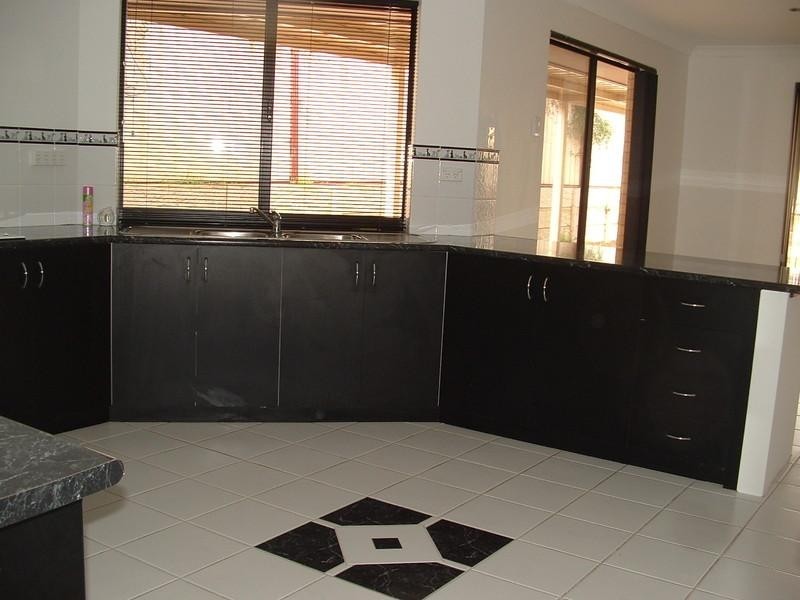 15 Cunderdin Loop, Dawesville WA 6211