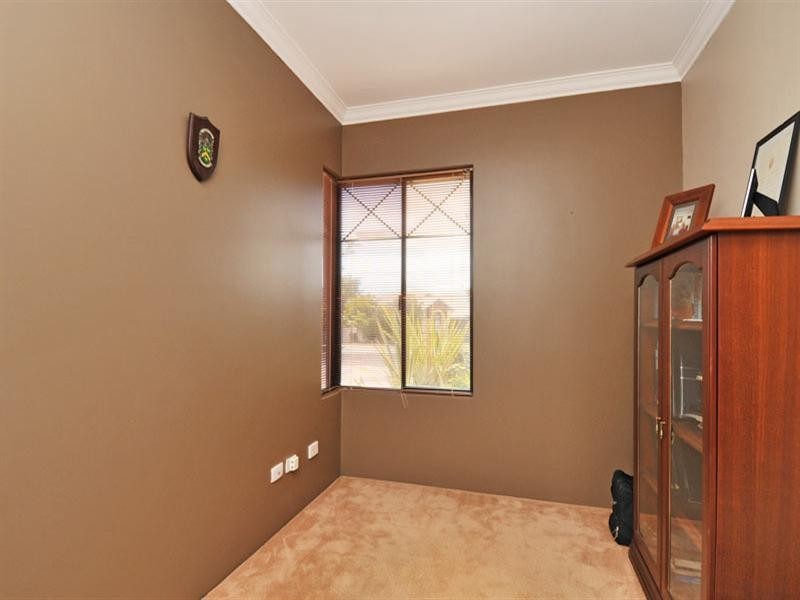 13 John Dory Cove, Wannanup WA 6210