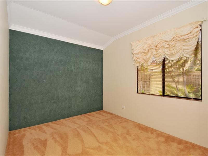 13 John Dory Cove, Wannanup WA 6210