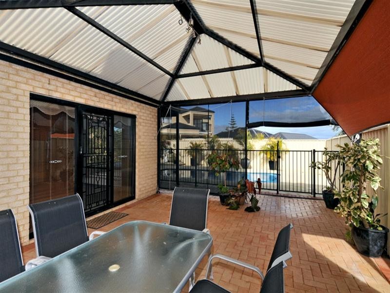 13 John Dory Cove, Wannanup WA 6210