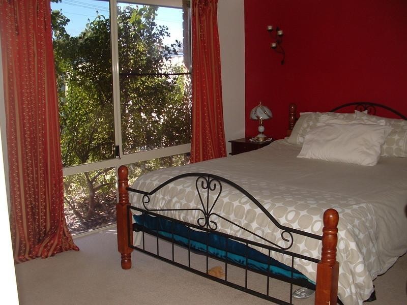 5 Tuart Road, Greenfields WA 6210