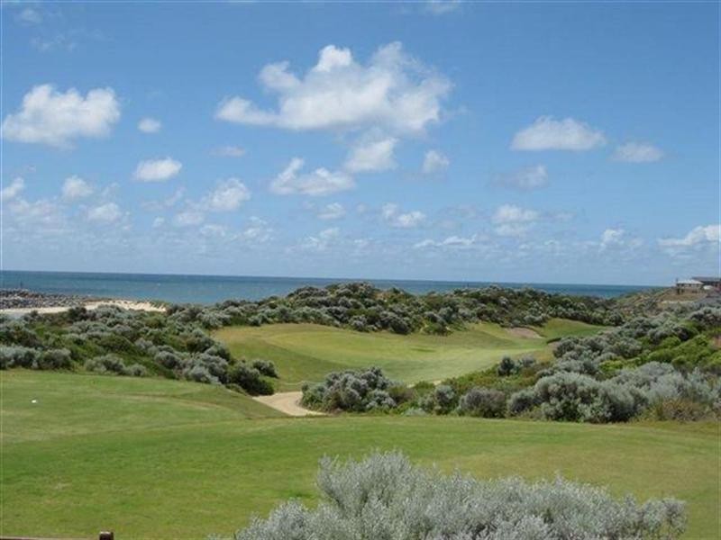37 Sanctuary Circuit, Dawesville WA 6211