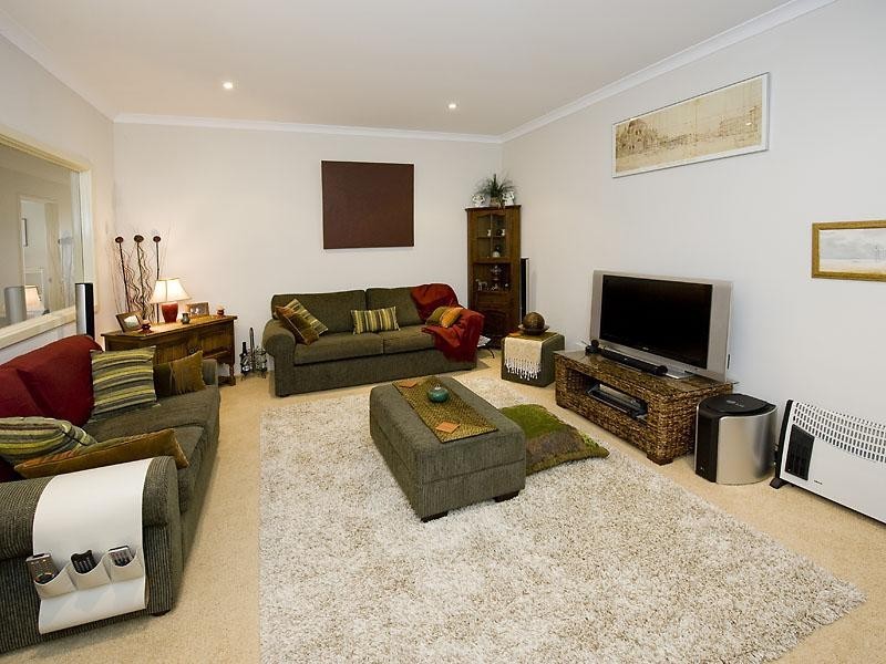 33 Peppertree Close, Wannanup WA 6210
