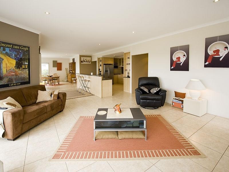 33 Peppertree Close, Wannanup WA 6210