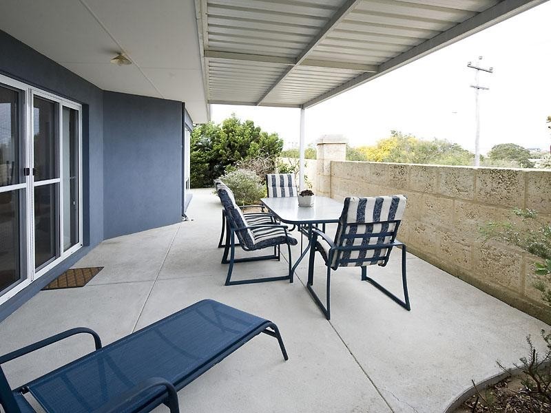 33 Peppertree Close, Wannanup WA 6210