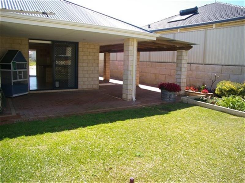 11 Tammin Court, Dawesville WA 6211