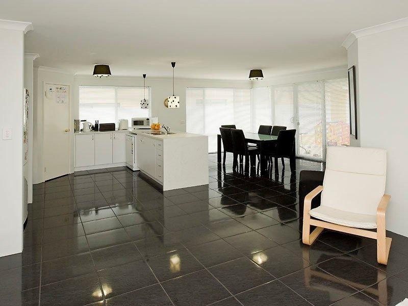 17 Frederick Way, Wannanup WA 6210