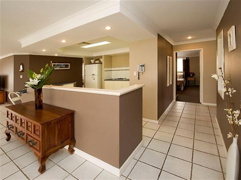 5 Coastal Retreat, Wannanup WA 6210