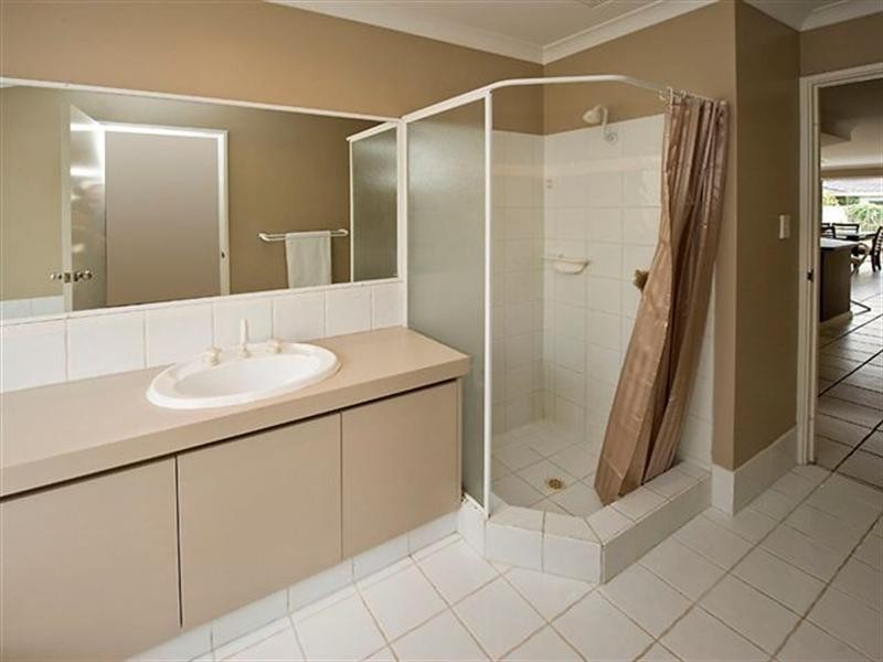 5 Coastal Retreat, Wannanup WA 6210