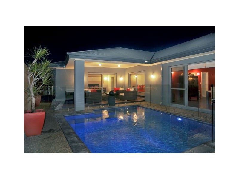 5 Crowsnest Terrace, Wannanup WA 6210