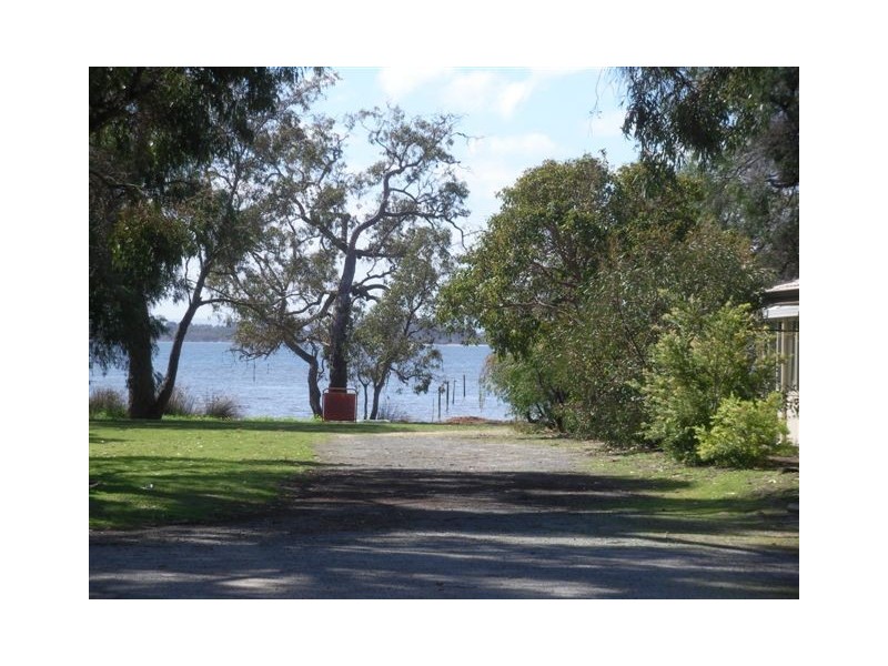 4GoldAcre Chalets, 2131  Old Coast Road, Bouvard WA 6211