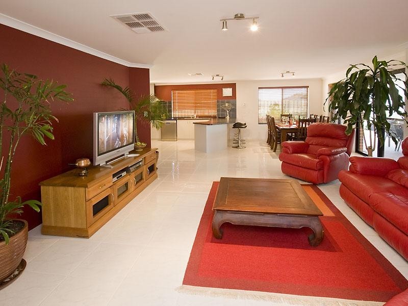 6 Quairading Rise, Dawesville WA 6211