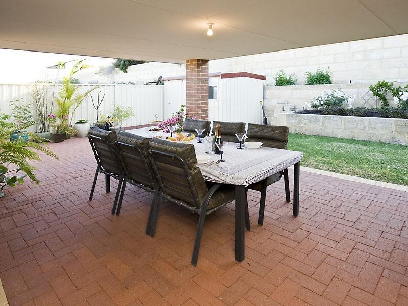 6 Quairading Rise, Dawesville WA 6211
