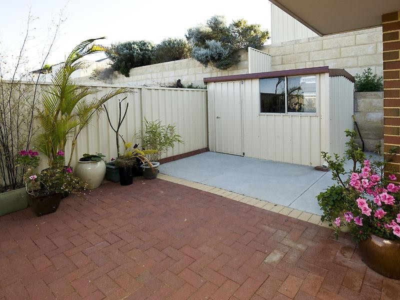 6 Quairading Rise, Dawesville WA 6211