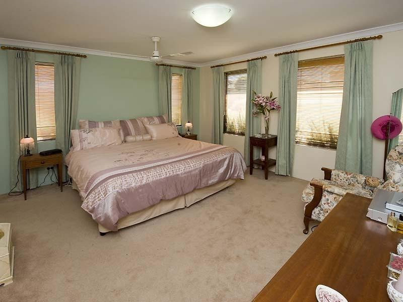 76 Alexis Circle, Wannanup WA 6210