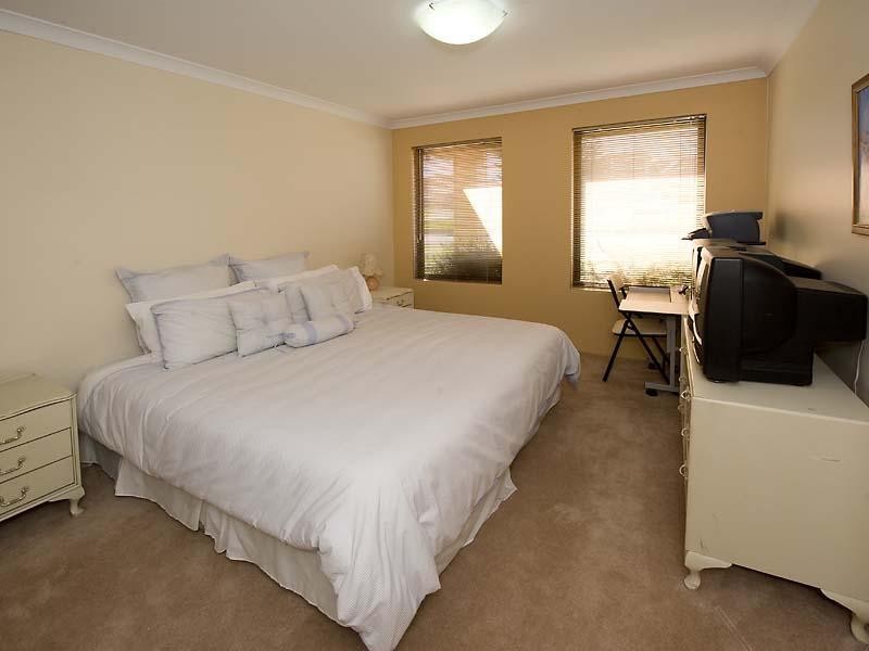 76 Alexis Circle, Wannanup WA 6210