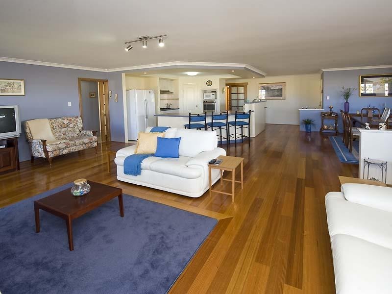 76 Alexis Circle, Wannanup WA 6210