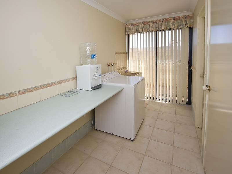 76 Alexis Circle, Wannanup WA 6210