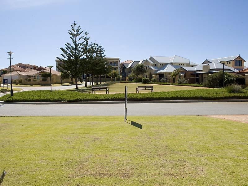 76 Alexis Circle, Wannanup WA 6210