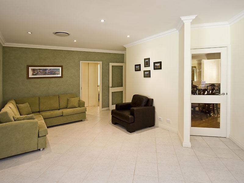 7 Lamont Court, Meadow Springs WA 6210