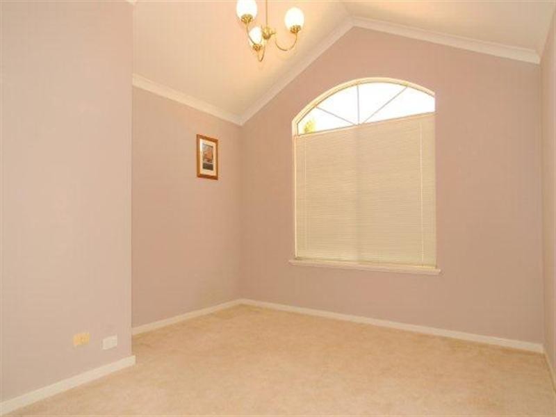 41 Cambria Island Retreat, Halls Head WA 6210