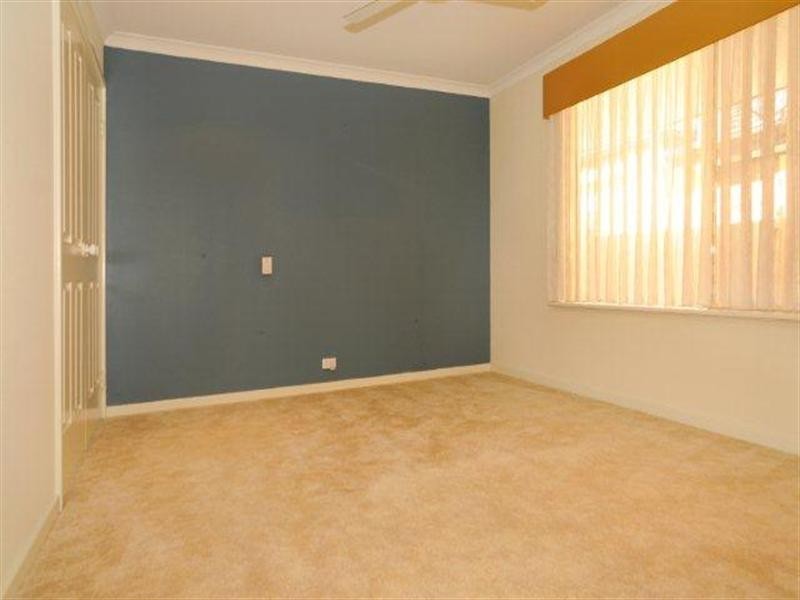 41 Cambria Island Retreat, Halls Head WA 6210