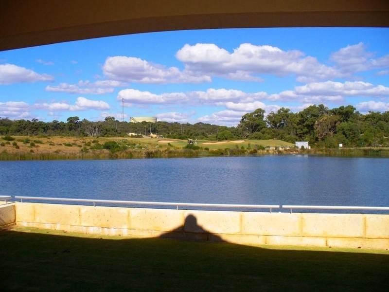 8 Lakeway Retreat, Dawesville WA 6211