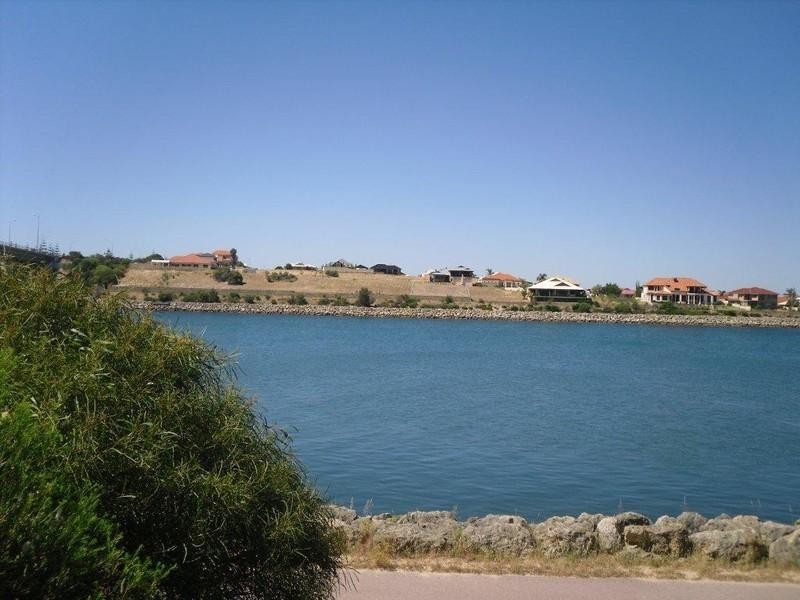 30 Moorburg Drive, Dawesville WA 6211