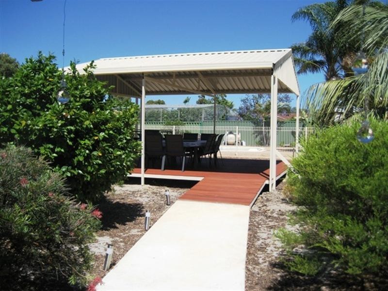 9 Redfern Place, Erskine WA 6210